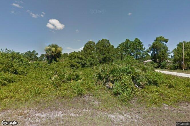 612 Parker Ave., Lehigh Acres, FL 33974