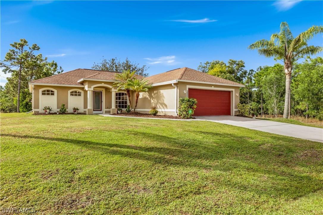 3206 E 11th St., Lehigh Acres, FL 33972