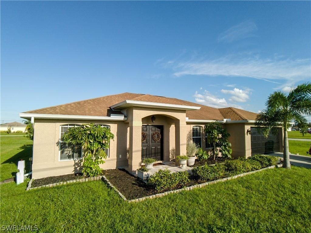 5 NW 22nd Ave., Cape Coral, FL 33993