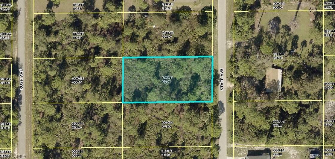 214 Fitch Ave., Lehigh Acres, FL 33936