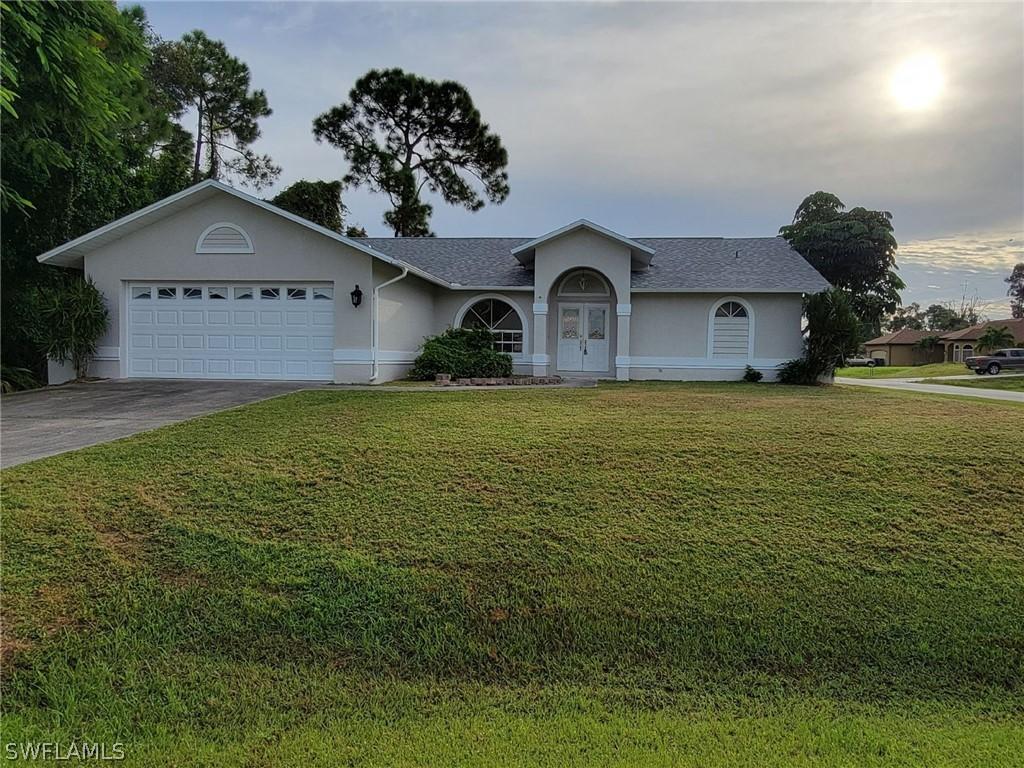 17565 Braddock Rd., Fort Myers, FL 33967