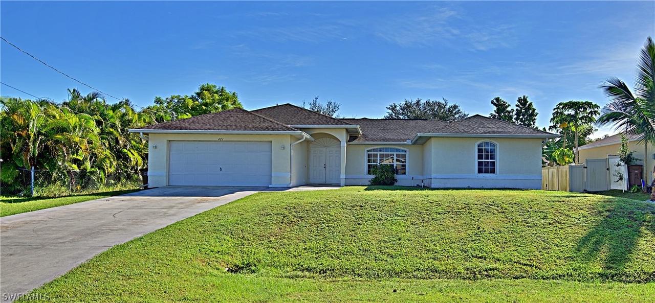 421 NW 17th Pl., Cape Coral, FL 33993