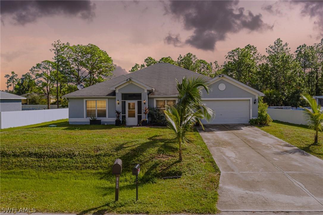 1002 Oak Ave., Lehigh Acres, FL 33972