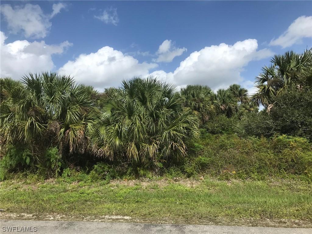 2591 4th Ave., Naples, FL 34117