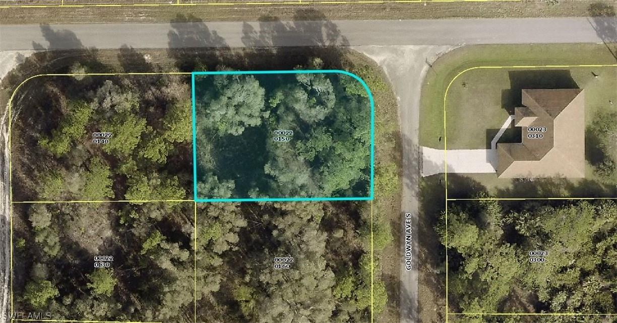 706 Goldwyn Ave., Lehigh Acres, FL 33974