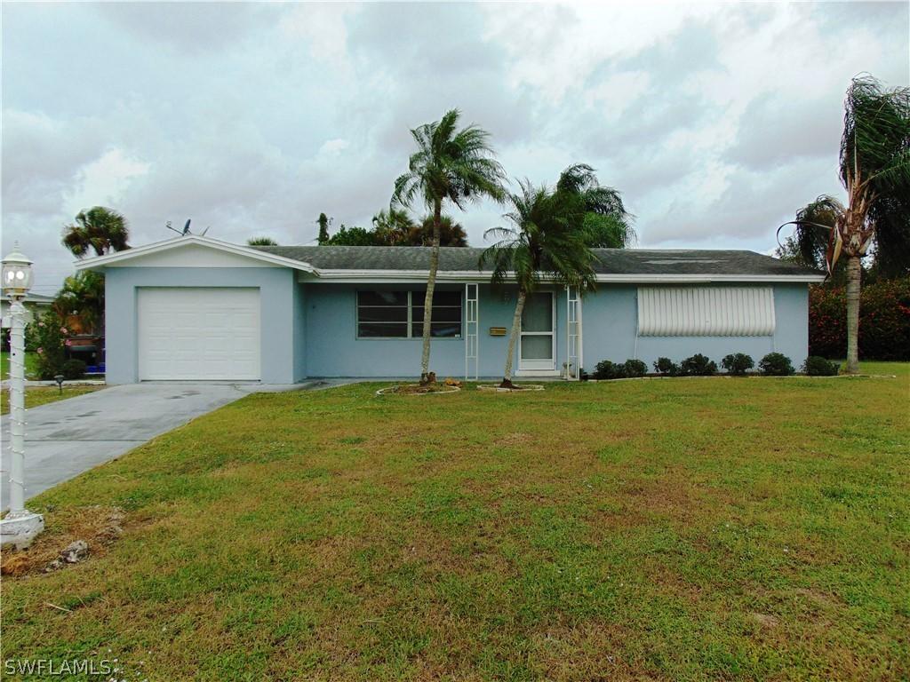 1409 Irondale St., Lehigh Acres, FL 33936