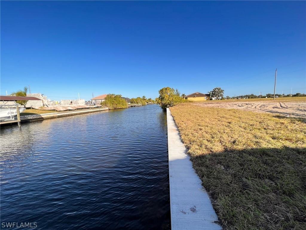 510 NW 32nd Pl., Cape Coral, FL 33993