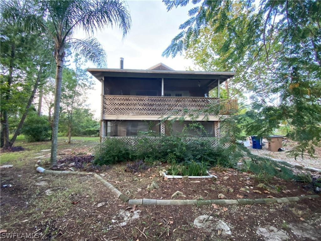 4914 6th St., Lehigh Acres, FL 33971