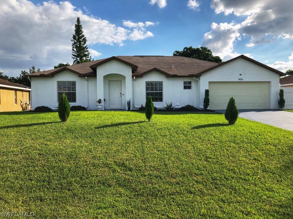 1426 SW 14th Ter., Cape Coral, FL 33991