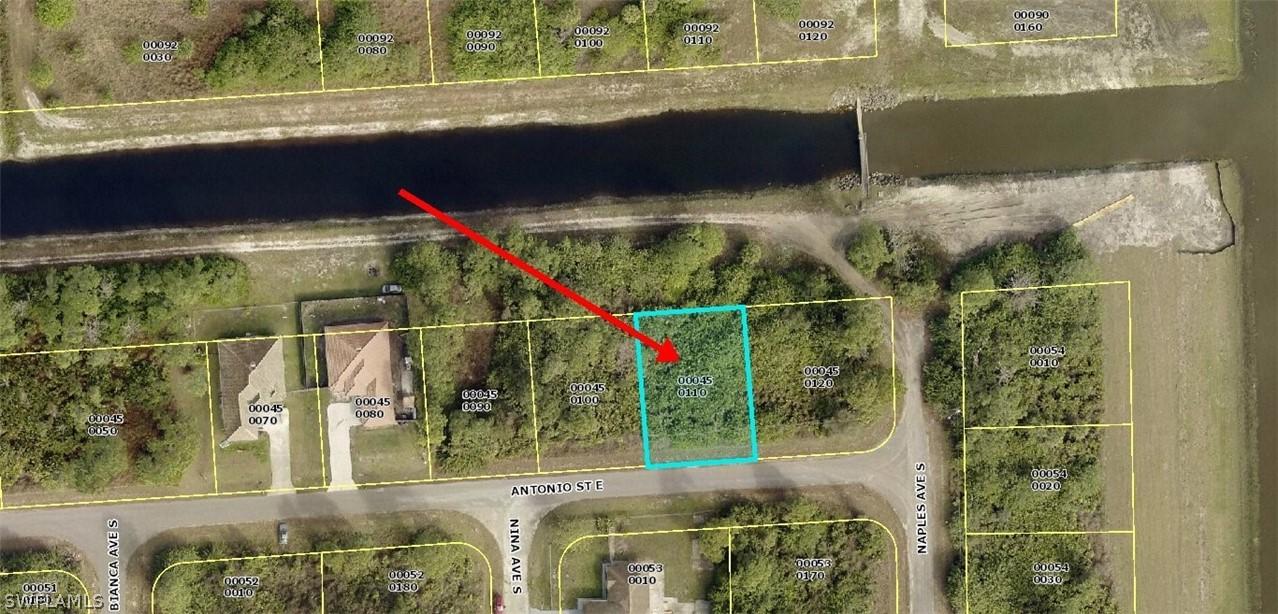 1247 Antonio St., Lehigh Acres, FL 33974