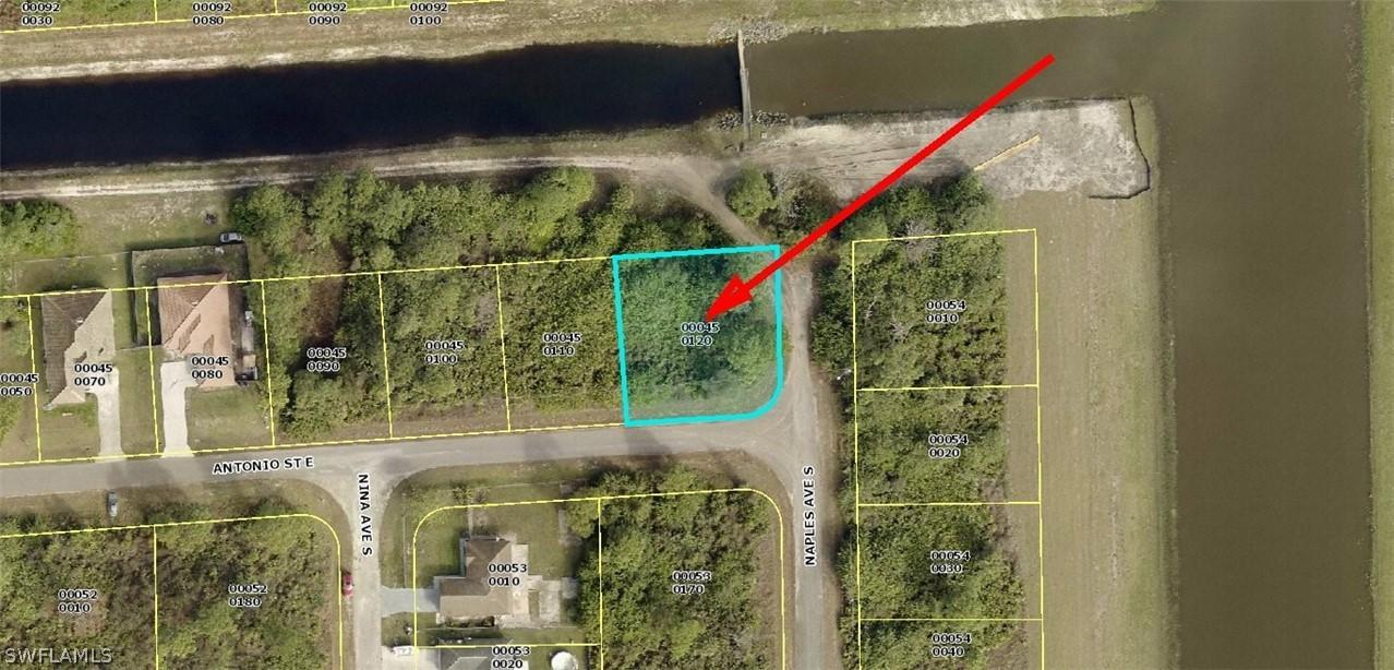 1249 Antonio St., Lehigh Acres, FL 33974