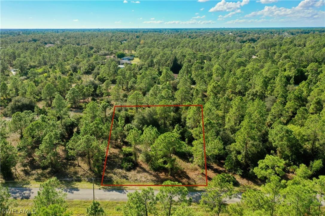 407 Wellington Ave., Lehigh Acres, FL 33972