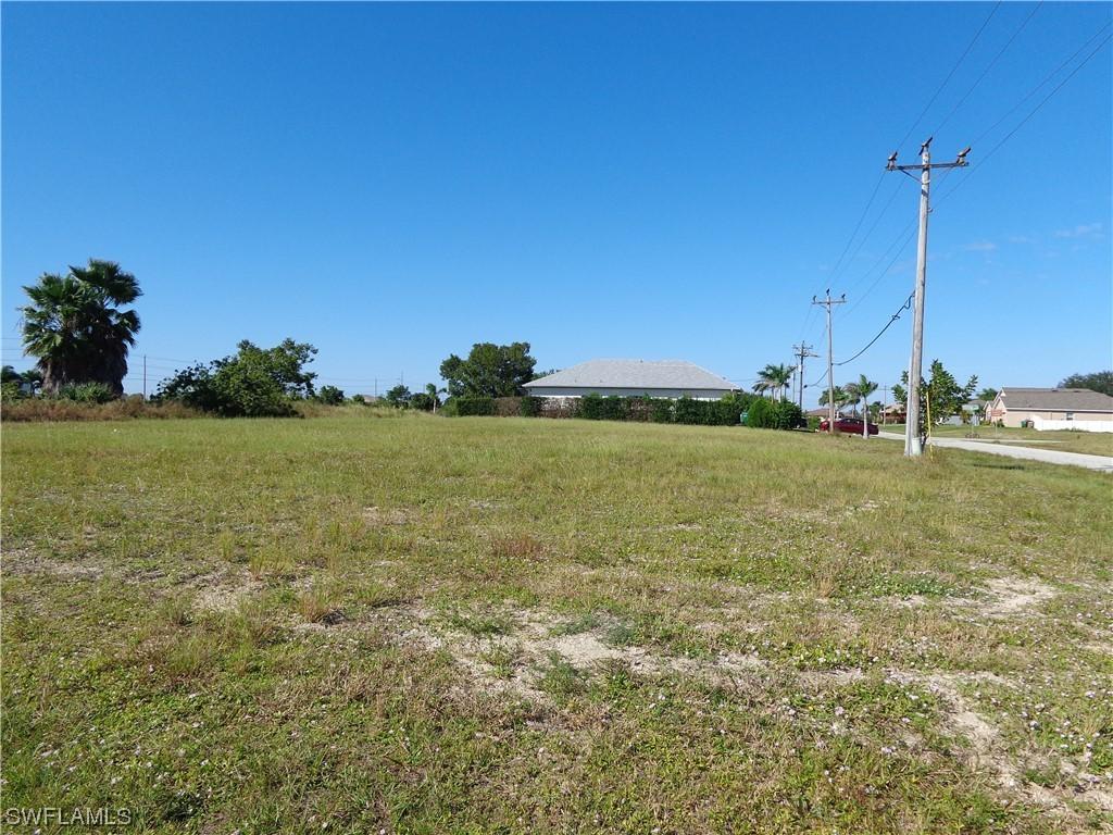 1606 NW 9th St., Cape Coral, FL 33993