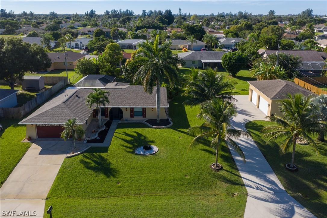 210 SE 17th Ter., Cape Coral, FL 33990