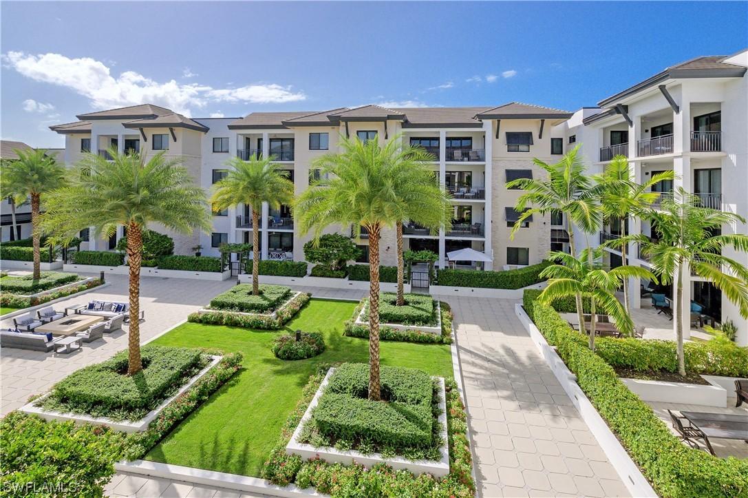 1035 3rd Ave. #418, Naples, FL 34102