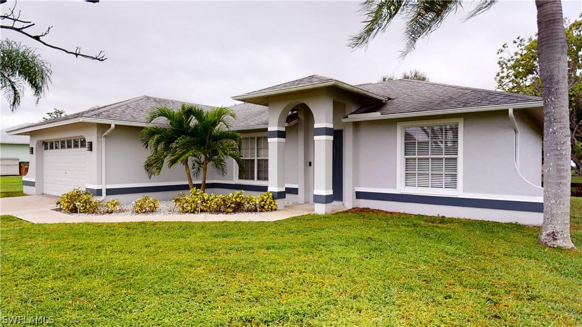 228 NE 7th Pl., Cape Coral, FL 33909