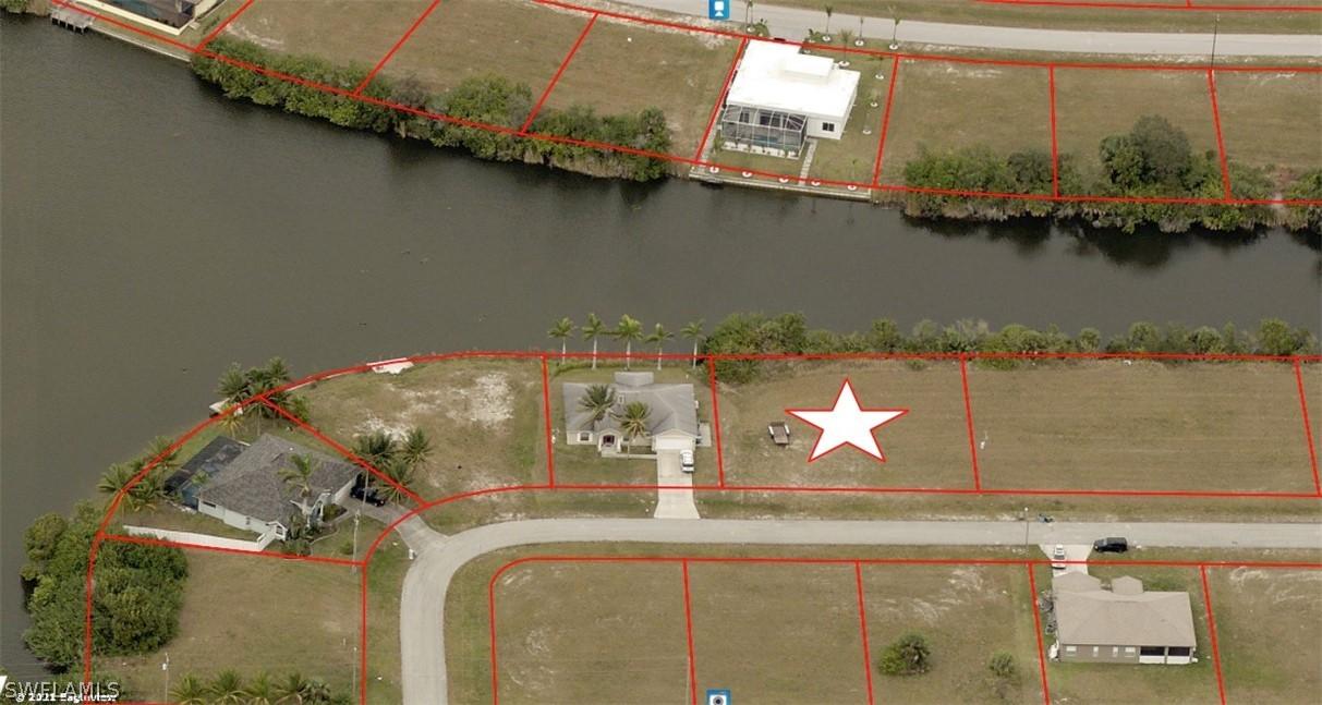 1721 NW 8th Ter., Cape Coral, FL 33993