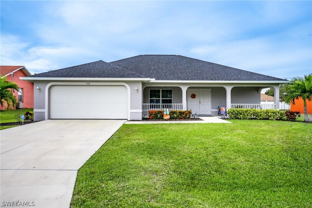 316 NE 14th Pl., Cape Coral, FL 33909