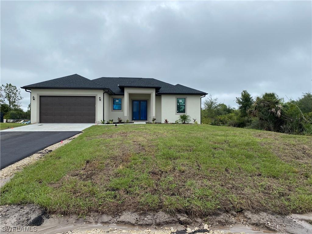 4441 22nd Ave., Naples, FL 34120