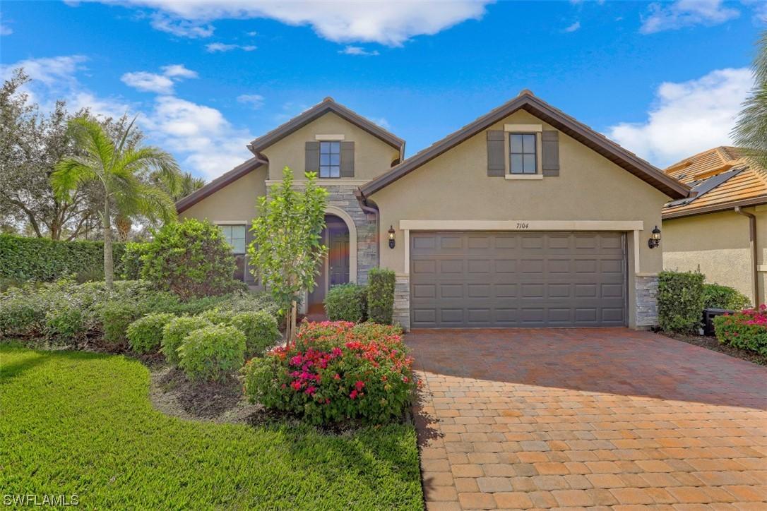 7104 Lily Way, Naples, FL 34114