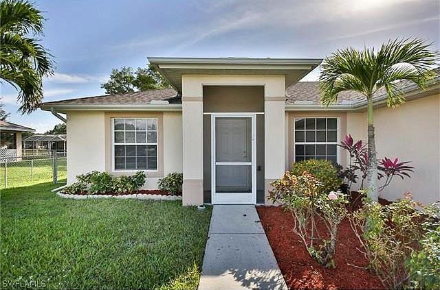 328 SW Trafalgar Pkwy., Cape Coral, FL 33991