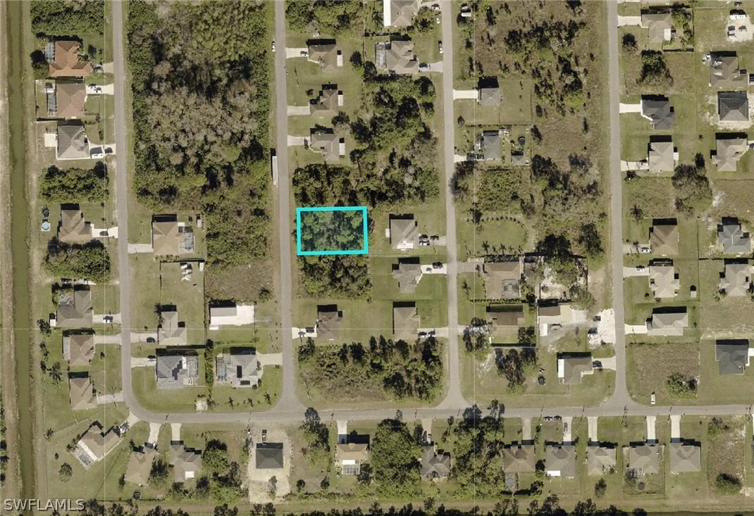 1010 Acton Ave., Lehigh Acres, FL 33971