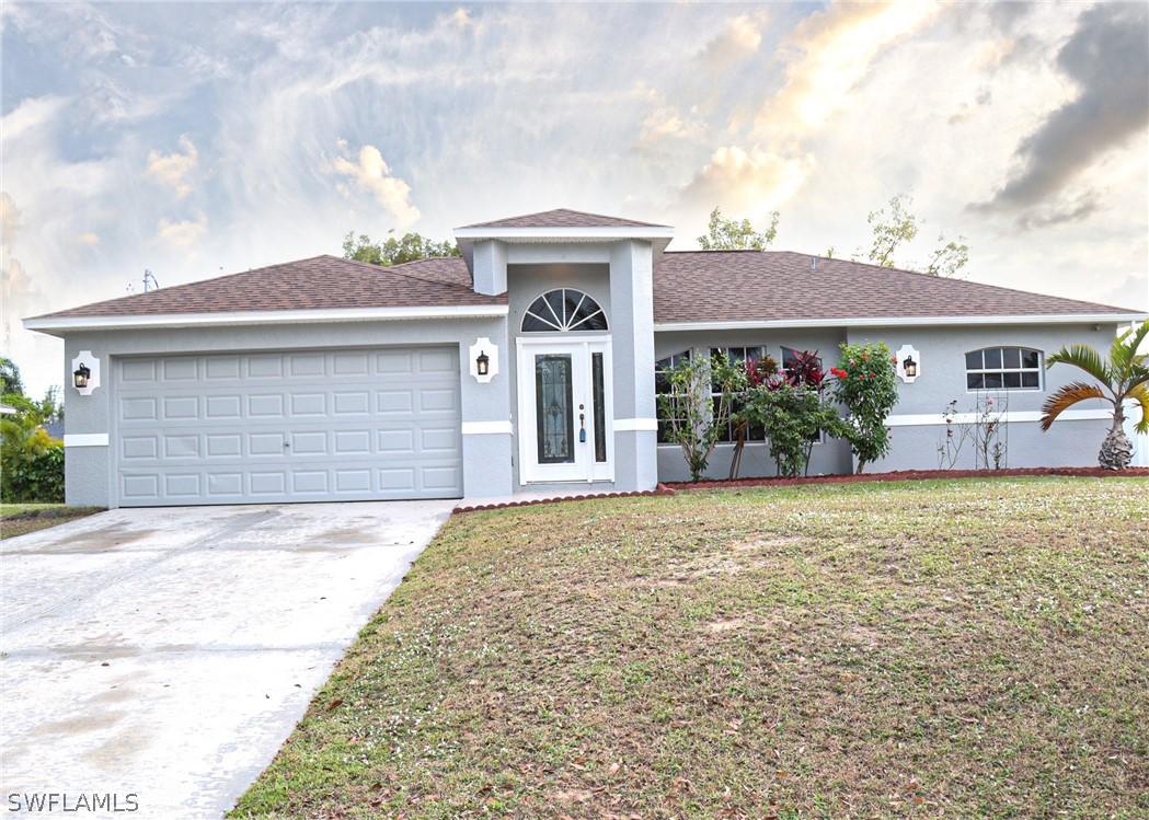 912 SW 30th Ter., Cape Coral, FL 33914