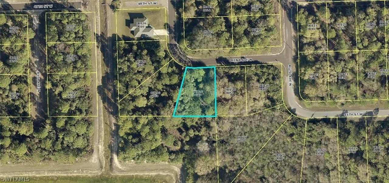 4705 Rena Ave., Lehigh Acres, FL 33971