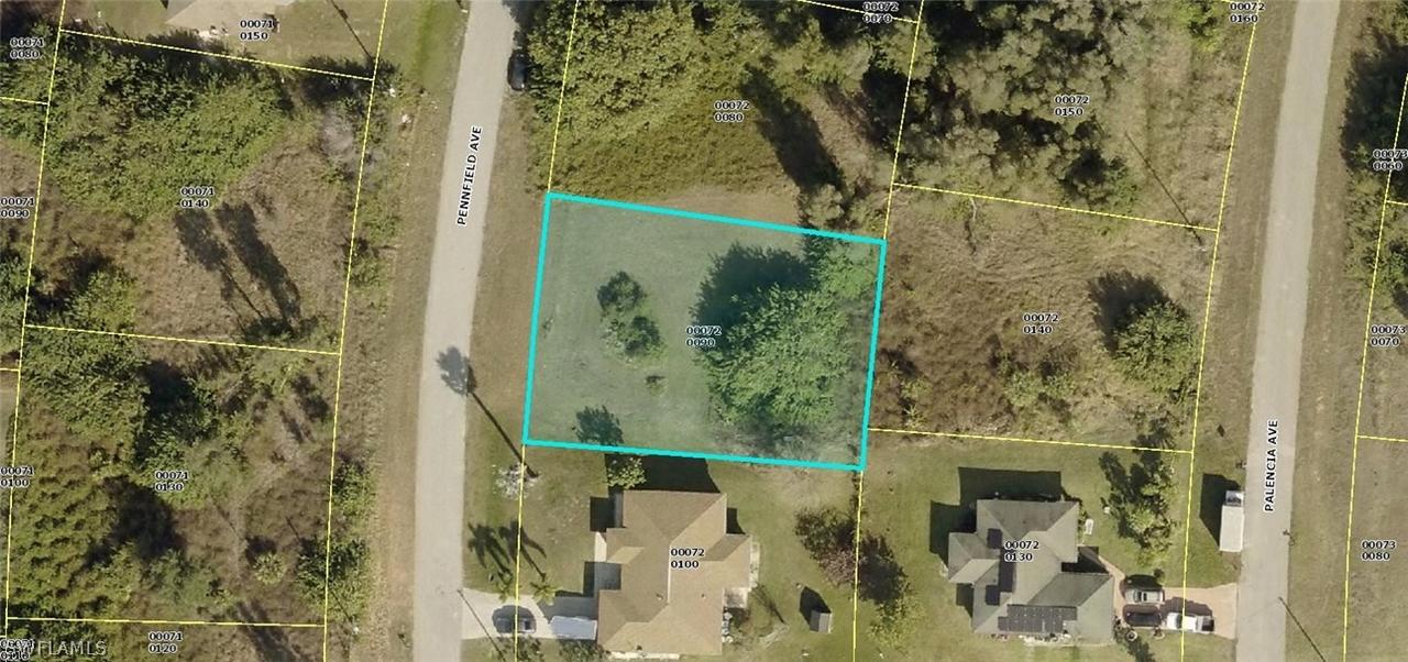 395 Pennfield Ave., Lehigh Acres, FL 33974