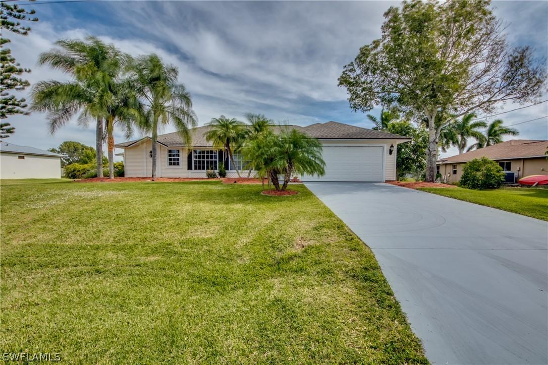 4401 SW 28th Pl., Cape Coral, FL 33914