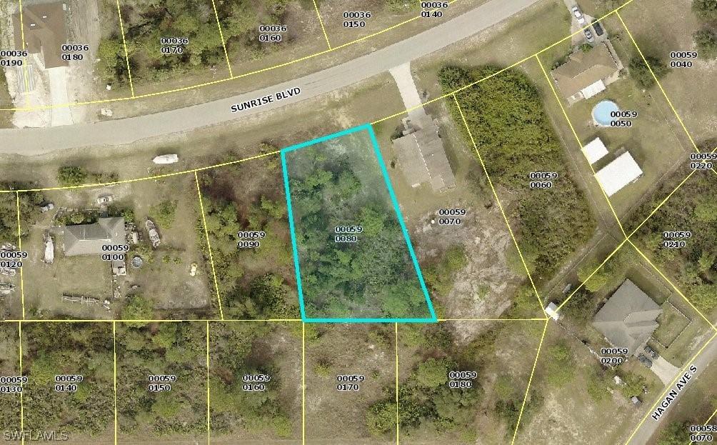 832 Sunrise Blvd., Lehigh Acres, FL 33974