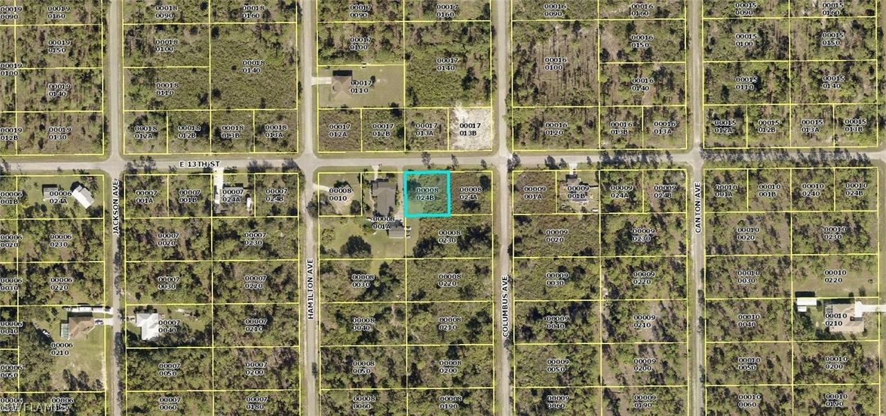 3004 E 13th St., Lehigh Acres, FL 33972