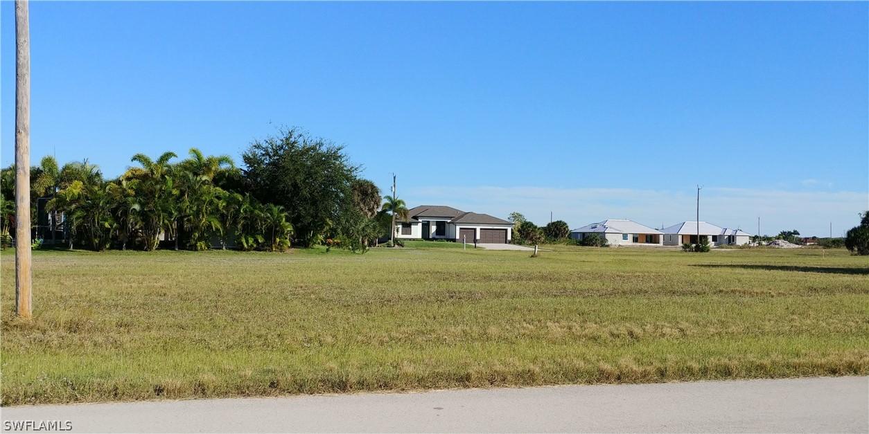3821 NW 43rd Pl., Cape Coral, FL 33993