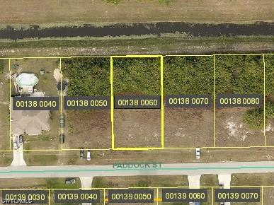467 Paddock St., Lehigh Acres, FL 33974
