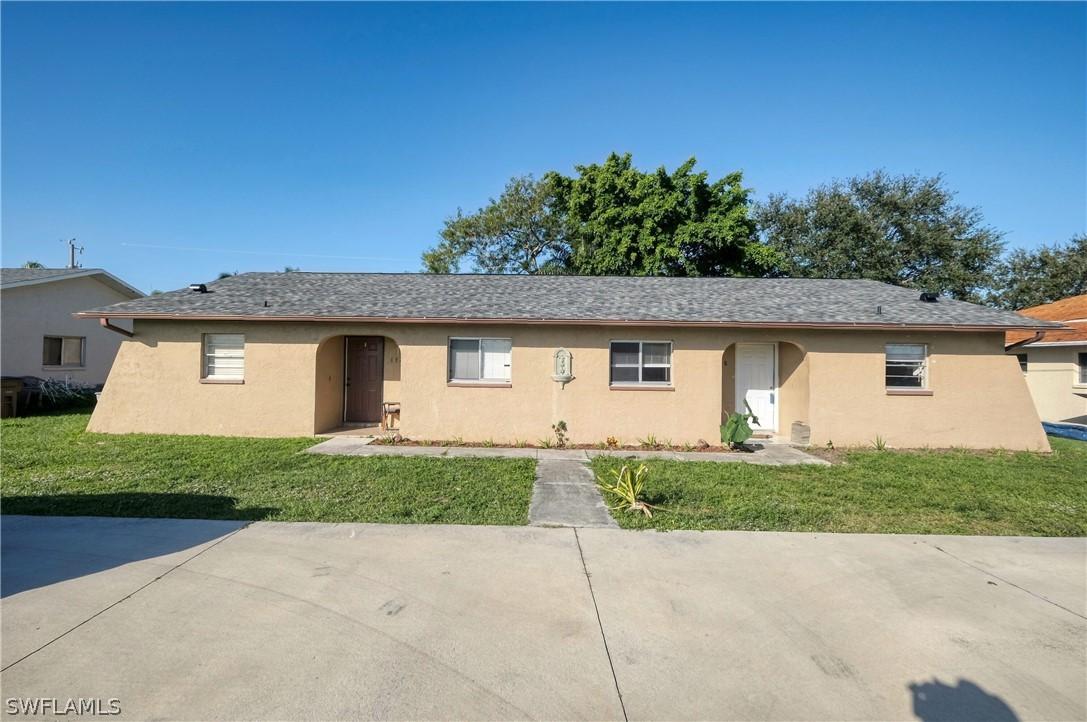 1718/1720 SW Santa Barbara Pl., Cape Coral, FL 33991