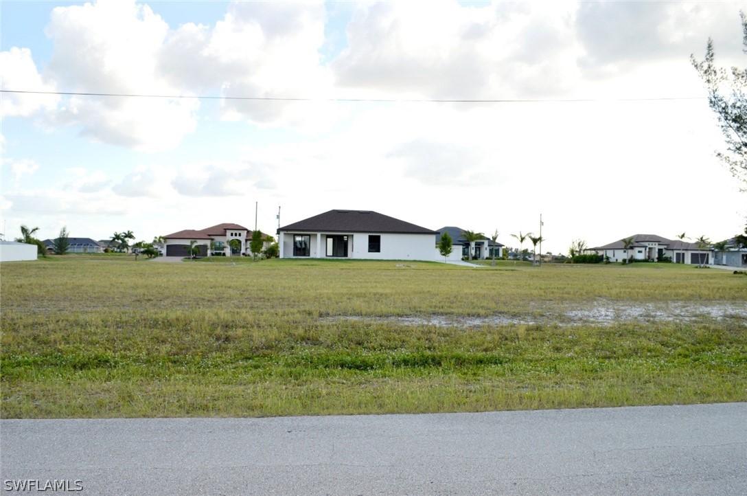 4502 NW 34th St., Cape Coral, FL 33993