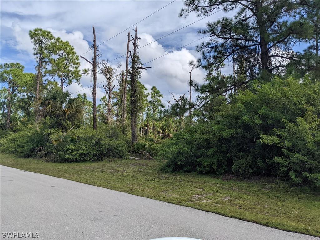 237 Bowman Ave., Lehigh Acres, FL 33974