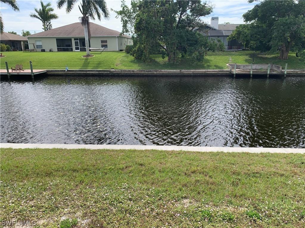 220 SE 30th Ter., Cape Coral, FL 33904
