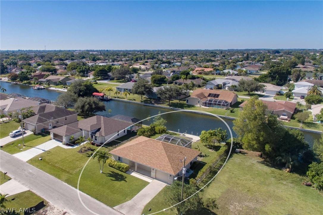412 SE 13th Pl., Cape Coral, FL 33990