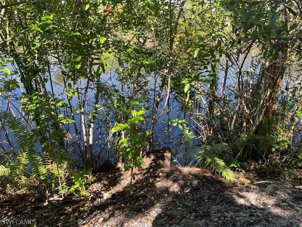 1435 SW 4th Ter., Cape Coral, FL 33991