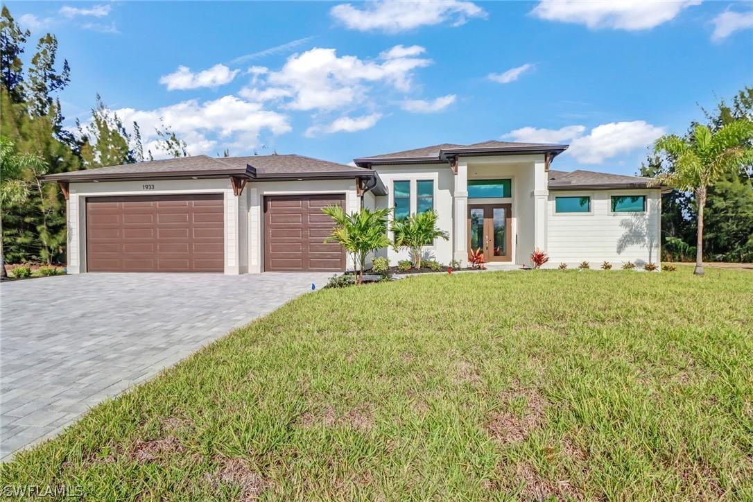 1933 NW 21st Pl., Cape Coral, FL 33993