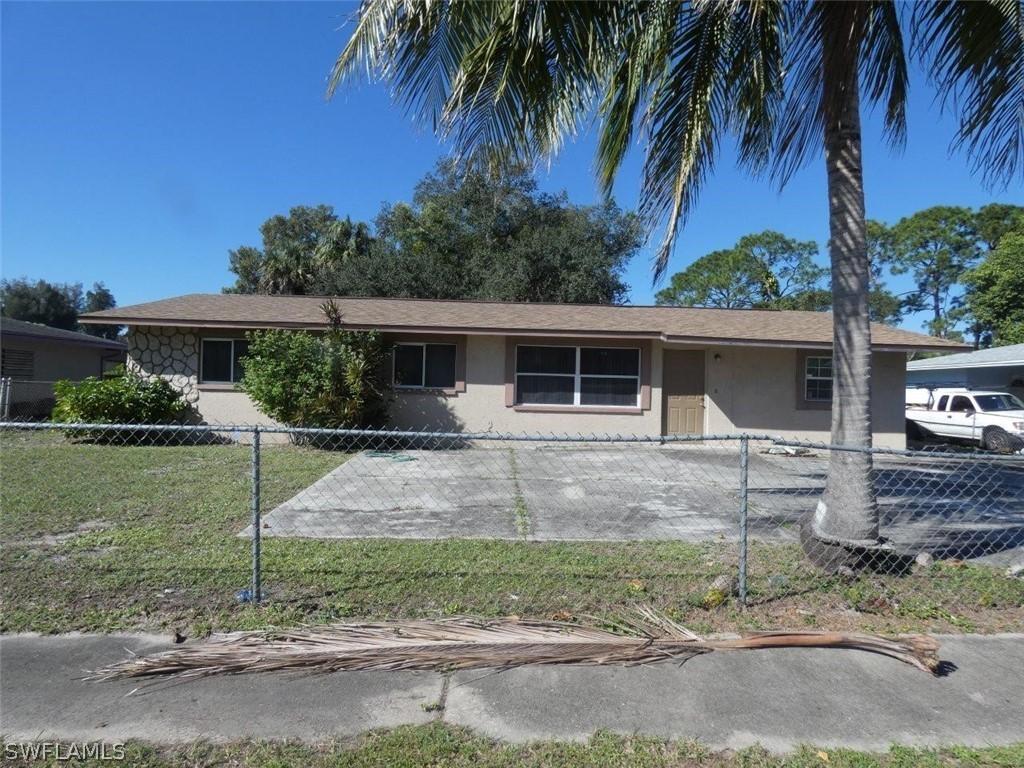 7 Kingsman Cir., Fort Myers, FL 33905