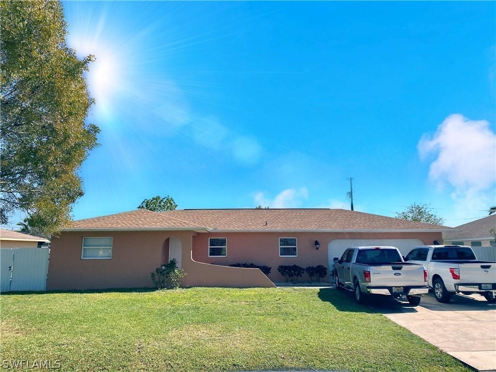 526 SE Van Loon Ter., Cape Coral, FL 33990