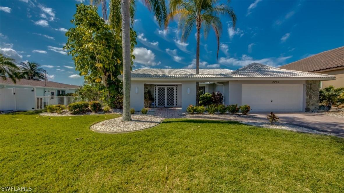 2206 SE 36th St., Cape Coral, FL 33904