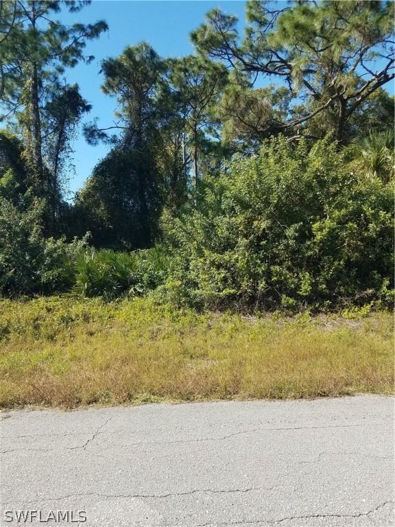 166 Wanatah Ave., Lehigh Acres, FL 33974