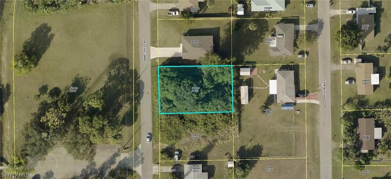 214 Connecticut Rd., Lehigh Acres, FL 33936