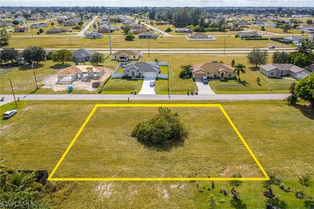 113 NW 24th Ter., Cape Coral, FL 33993