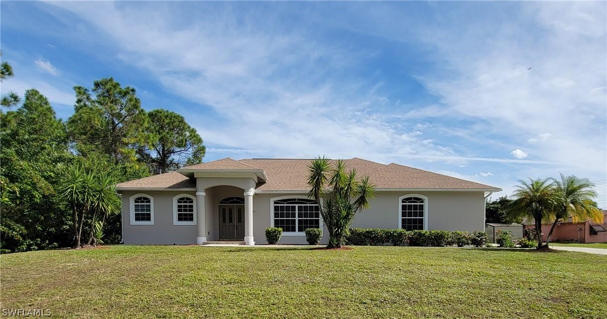 202 Roosevelt Ave., Lehigh Acres, FL 33936
