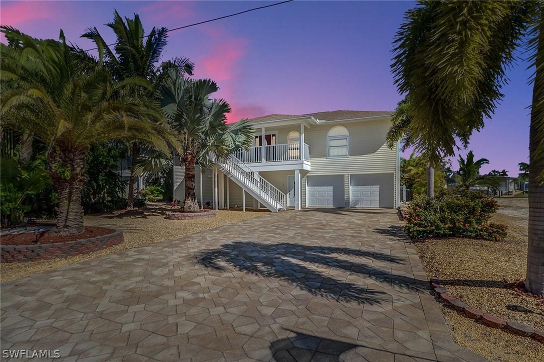 17801/811 Rebecca Ave., Fort Myers Beach, FL 33931