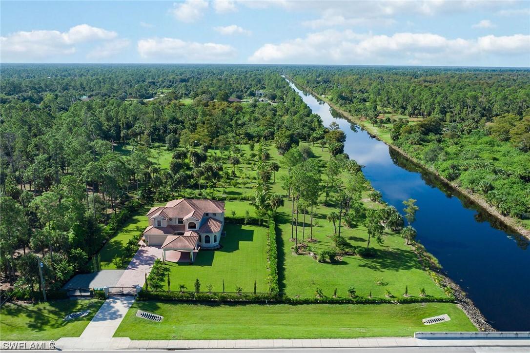 910 Golden Gate Blvd., Naples, FL 34120